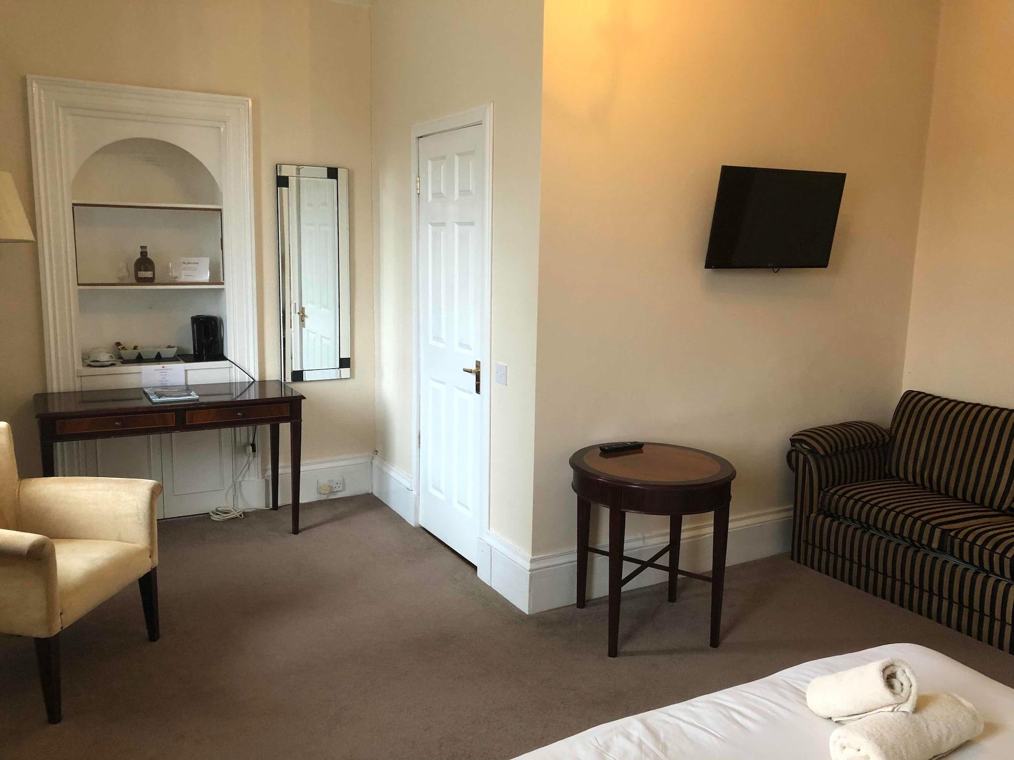 Oyo Eastbank Hotel, Speyside Scotland Rothes Eksteriør bilde