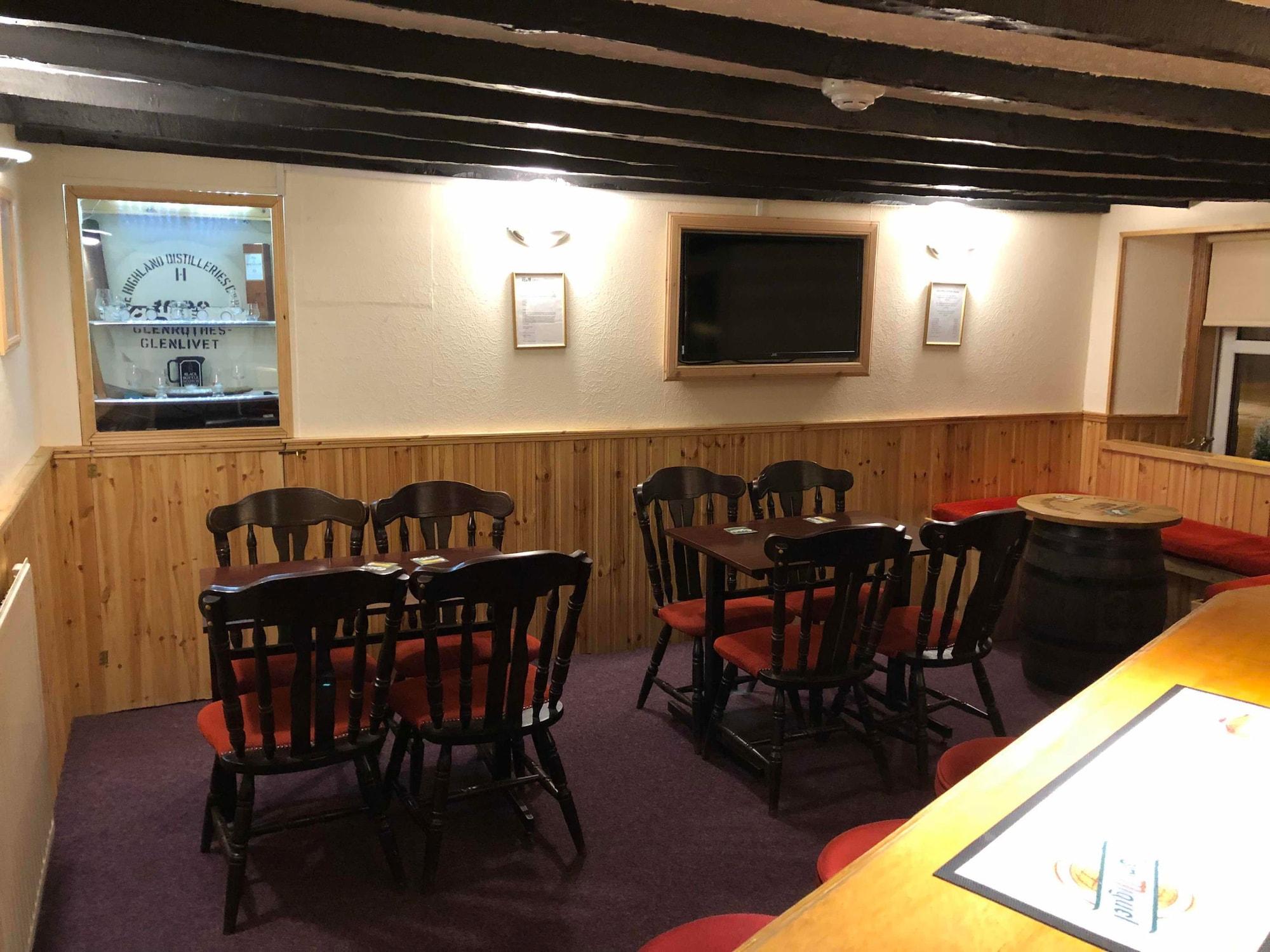 Oyo Eastbank Hotel, Speyside Scotland Rothes Eksteriør bilde